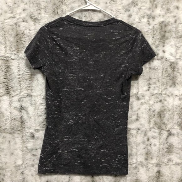 Baltimore Ravens Gray V-neck T-shirt NFL Team Apparel Womens Medium - Picture 5 of 8